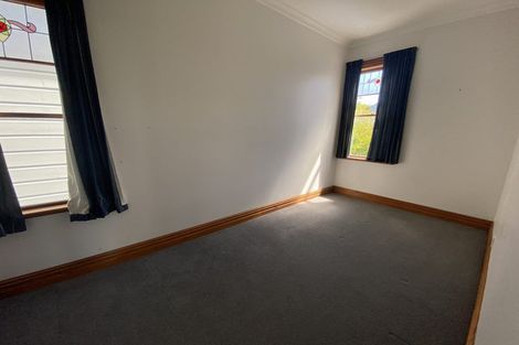 Photo of property in 138 Russell Terrace, Berhampore, Wellington, 6023