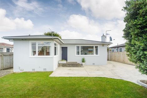 Photo of property in 22 Pitama Road, Awapuni, Palmerston North, 4412