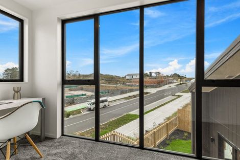 Photo of property in 153 Kerepi Street, Westgate, 0814