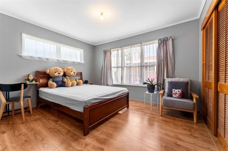 Photo of property in 10 Te Kanawa Crescent, Henderson, Auckland, 0610