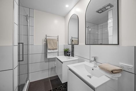 Photo of property in 1777 State Highway 16, Helensville, 0875