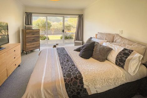 Photo of property in 40 Parata Street, Waikanae, 5036