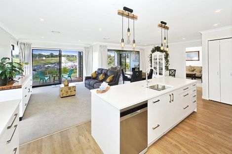 Photo of property in 8 Kiritiana Close, Pyes Pa, Tauranga, 3112