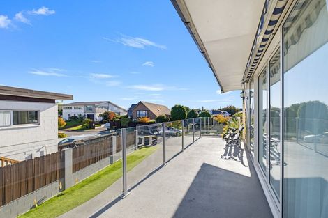 Photo of property in 51 Bucknell Street, Sockburn, Christchurch, 8042