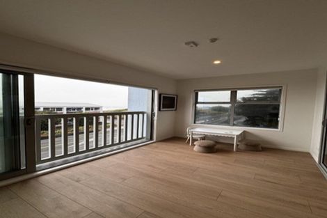 Photo of property in 207/87 Marine Parade, North New Brighton, Christchurch, 8083