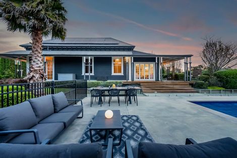 Photo of property in 104 Pitt Road, Hillsborough, New Plymouth, 4372