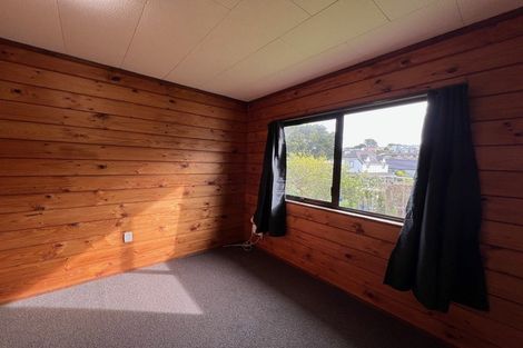 Photo of property in 1/286 Wairau Road, Glenfield, Auckland, 0629