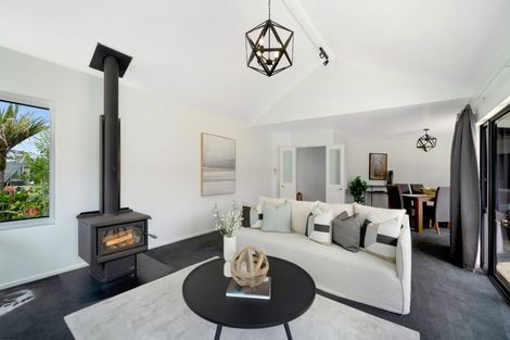 Photo of property in 20 Taitua Drive, Te Atatu South, Auckland, 0610