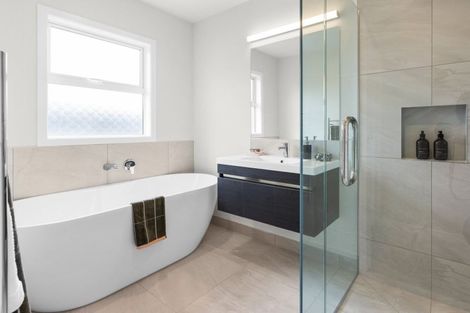 Photo of property in 3a Pembroke Street, Taradale, Napier, 4112