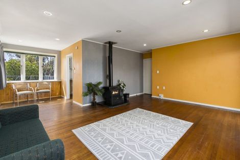 Photo of property in 73 Dunlop Road, Te Puke, 3119