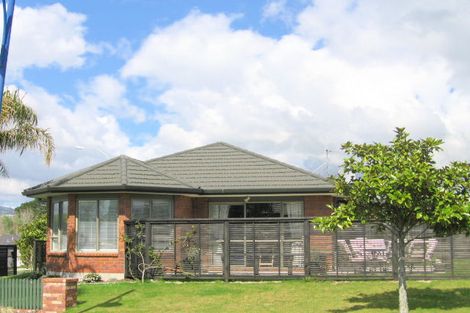 Photo of property in 1 Hannah Place, Ohauiti, Tauranga, 3112