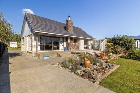 Photo of property in 195 High Street, Bulls, 4818