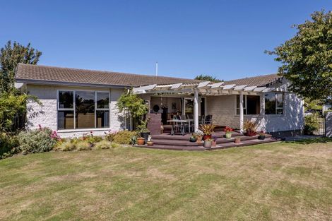 Photo of property in 2 Zenith Place, Hei Hei, Christchurch, 8042