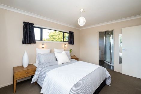 Photo of property in 280 Clifton Road, Te Awanga, 4102