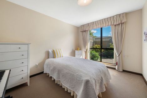 Photo of property in 35 Picton Avenue, Riccarton, Christchurch, 8011