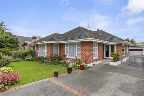 Photo of property in 4 Parnell Street, Fairfield, Lower Hutt, 5011