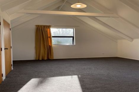Photo of property in 84a/2 Avonleigh Road, Green Bay, Auckland, 0604