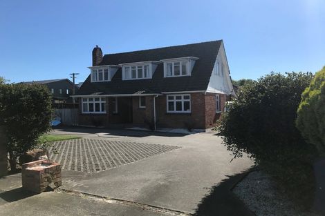 Photo of property in 333 Great South Road, Papakura, 2110