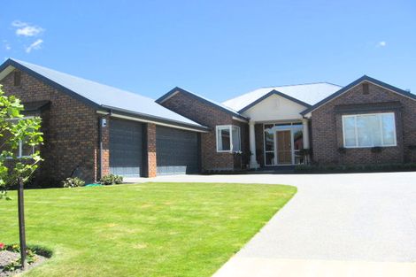 Photo of property in 28 Glen Oaks Drive, Northwood, Christchurch, 8051