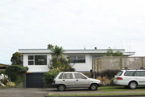 Photo of property in 126b Seaview Road, Westown, New Plymouth, 4310