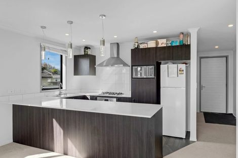 Photo of property in 2/65e Metcalfe Road, Ranui, Auckland, 0612