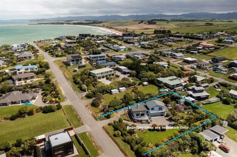 Photo of property in 4 Nasmyth Street, Kakanui, Oamaru, 9495