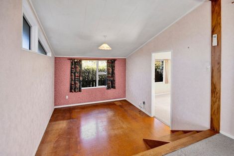 Photo of property in 34 Maire Street, Inglewood, 4330