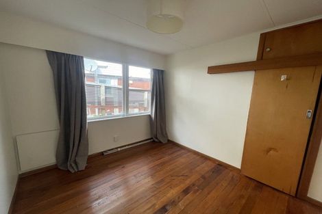Photo of property in 50 Melrose Road, Island Bay, Wellington, 6023