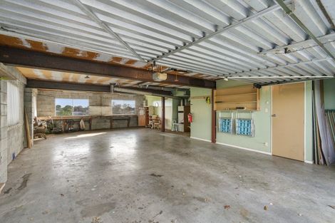 Photo of property in 32 Lancaster Street, Levin, 5510