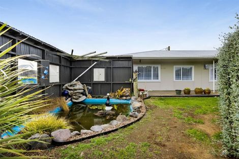 Photo of property in 15 Auroa Road, Otakeho, Hawera, 4678
