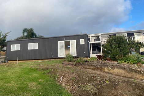 Photo of property in 44 Amorino Drive, Red Beach, 0932