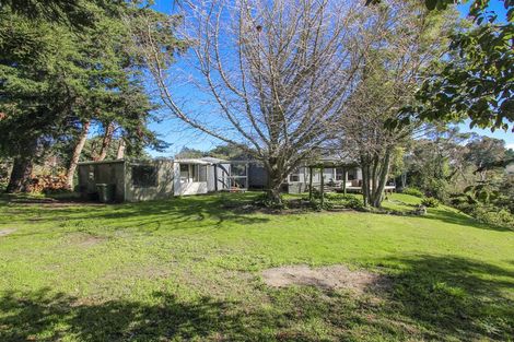 Photo of property in 10 Goudie Road, Helensville, 0875