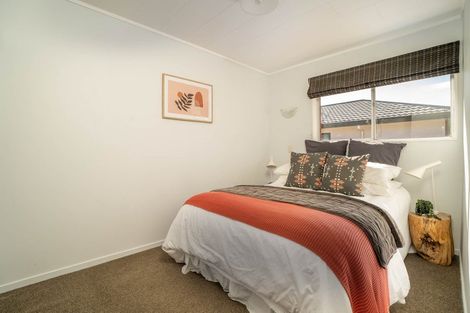 Photo of property in 7f3 Davies Street, Tawa, Wellington, 5028