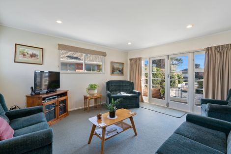 Photo of property in 28 Evesham Crescent, Spreydon, Christchurch, 8024