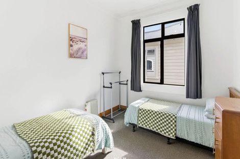 Photo of property in 178 Victoria Road, Saint Clair, Dunedin, 9012