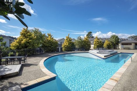 Photo of property in 12/11 The Avenue, Albany, Auckland, 0632