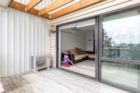 Photo of property in 2b Harakeke Road, Hobsonville, Auckland, 0618