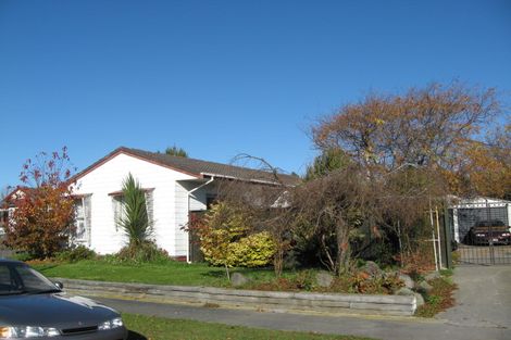 Photo of property in 30 Shenley Drive, Belfast, Christchurch, 8051
