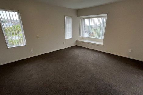 Photo of property in 1 Evelyn Road, Cockle Bay, Auckland, 2014