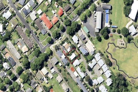 Photo of property in 16 Seabrook Avenue, New Lynn, Auckland, 0600