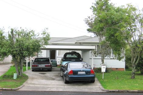 Photo of property in 1/20 Swan Crescent, Pakuranga, Auckland, 2010