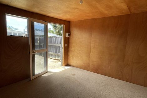 Photo of property in 160 Roslyn Road, Levin, 5510