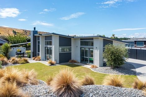 Photo of property in 25 Albert Drive, Clyde, 9330