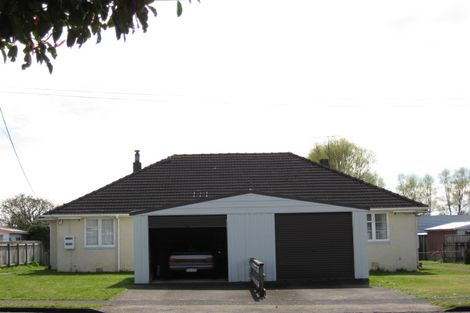 Photo of property in 6/6a Pembroke Road, Stratford, 4332