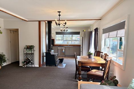 Photo of property in 12 Corbett Street, Hector, 7822