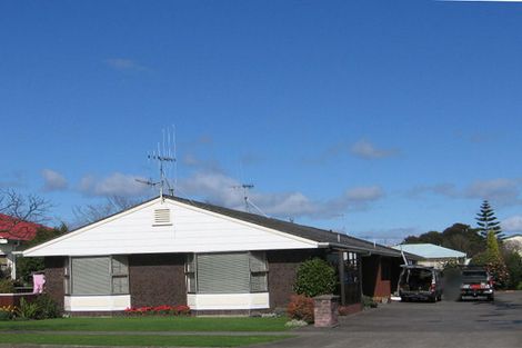 Photo of property in 69f Queen Street West, Levin, 5510