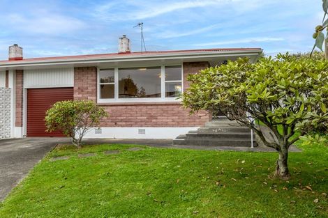 Photo of property in 5 Ely Place, Levin, 5510