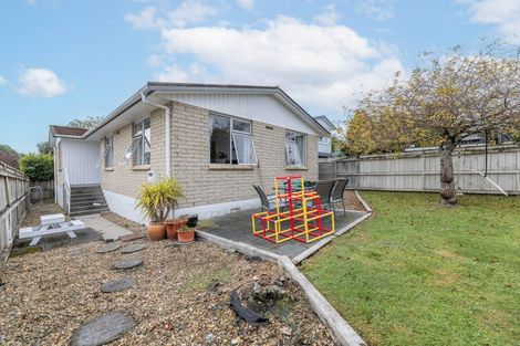 Photo of property in 2/86 Tamatea Road, Taupo, 3330