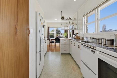 Photo of property in 27 Balmoral Terrace, Otumoetai, Tauranga, 3110