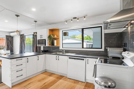 Photo of property in 7 Stanford Street, Burwood, Christchurch, 8083